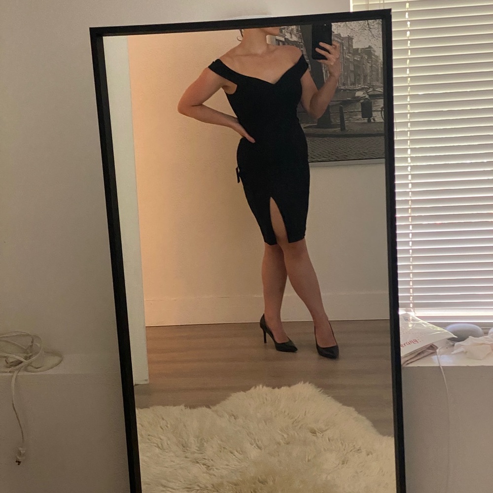 Off shoulder midi dress